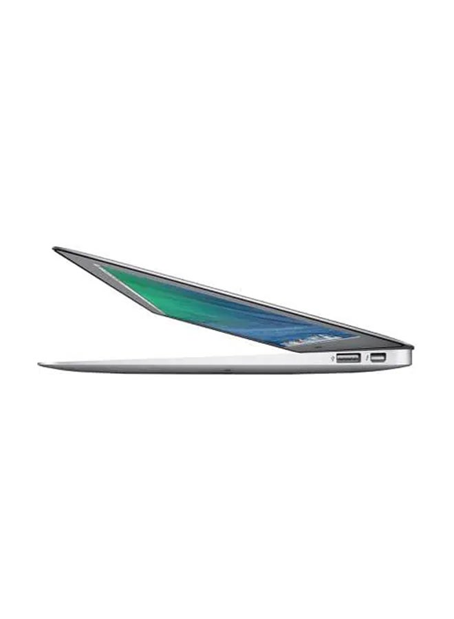 Apple macbook pro 15-inch (2015) intel core i7 – renewed silver – side view – Refurbished UAE – Renewed.ae